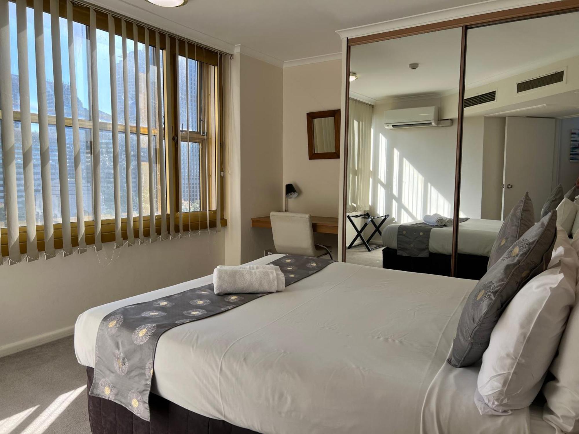 Sydney Hyde Park Private Apartments By Paxsafe Buitenkant foto