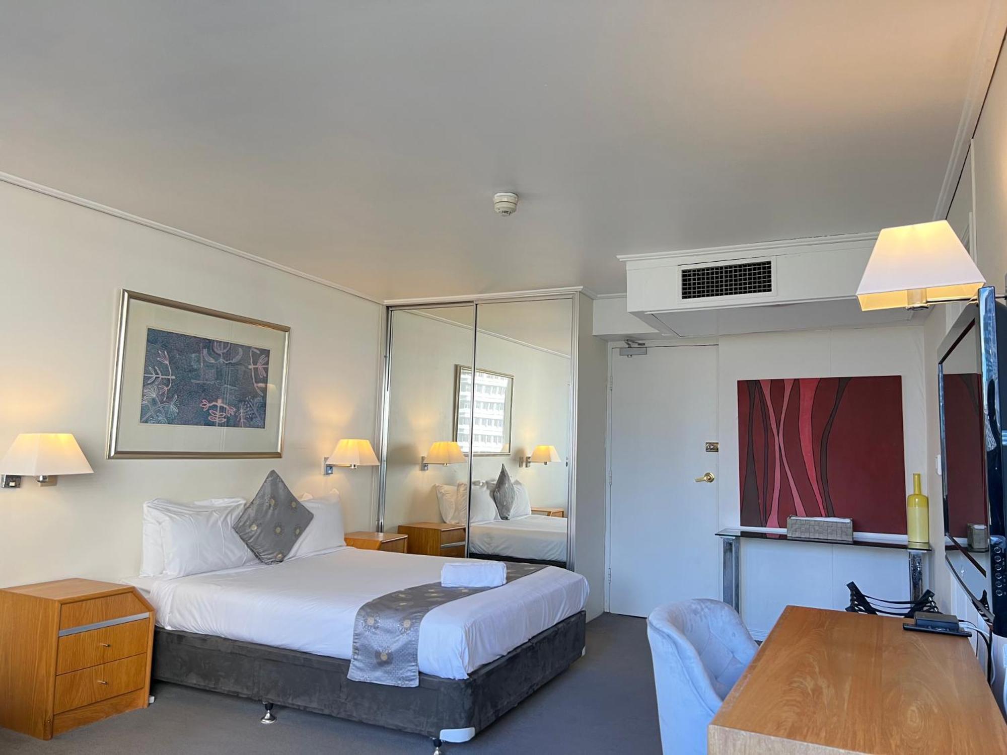 Sydney Hyde Park Private Apartments By Paxsafe Buitenkant foto
